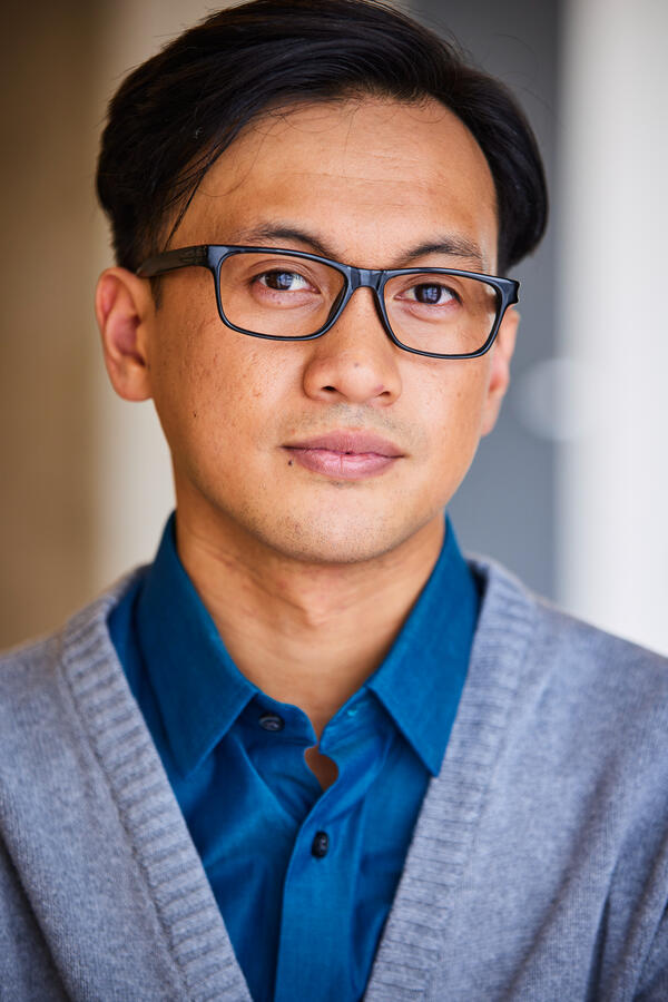 @jay.arella 5&#39;7&quot; | 140lb Ethnicity: Filipino