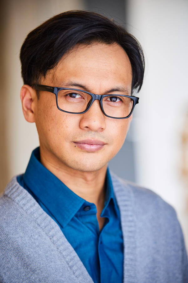 @jay.arella 5&#39;7&quot; | 140lb Ethnicity: Filipino